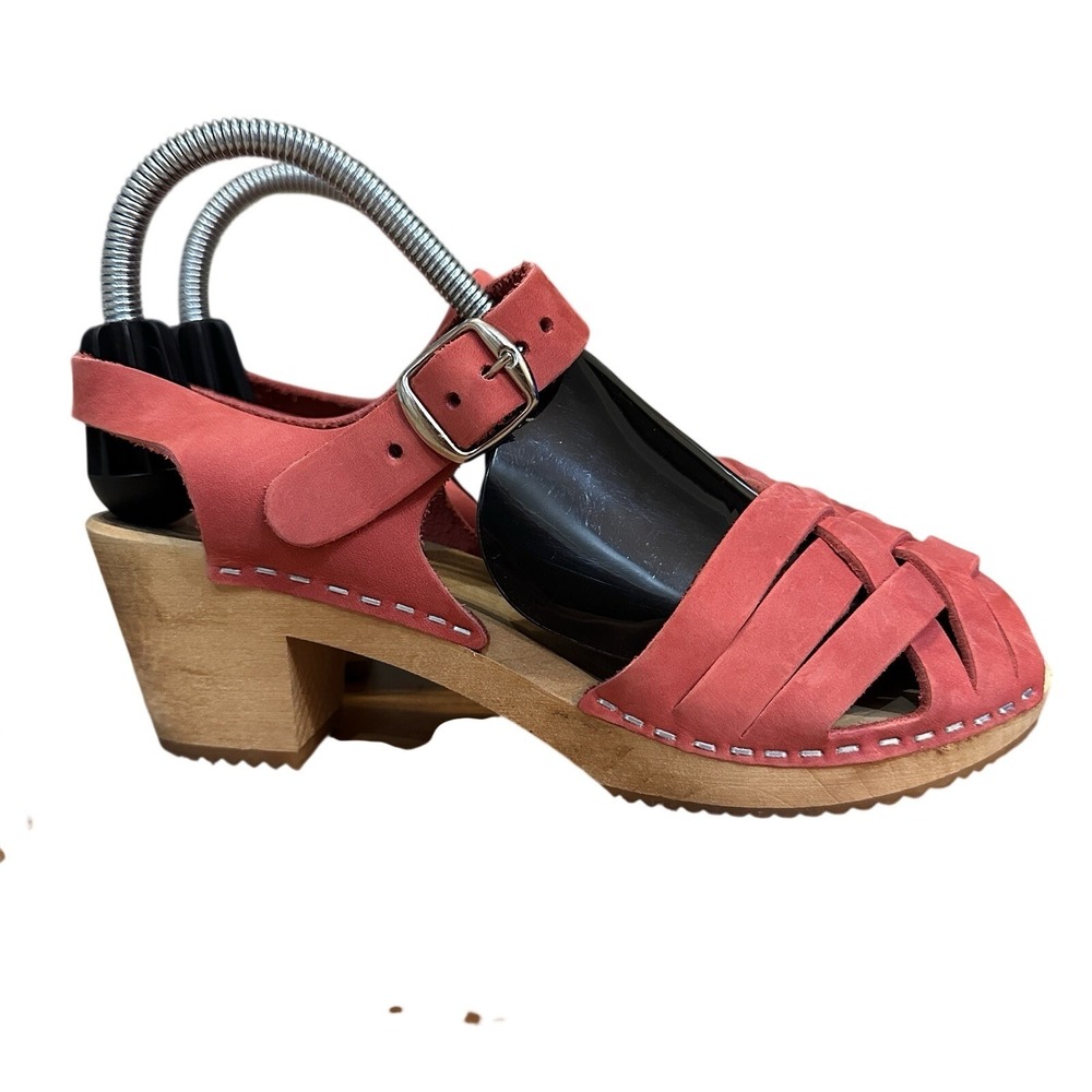 MIA Bety Swedish Clogs Sandals Woven Red Leather Peep Toe Women's Sz 39/US 8.5-9